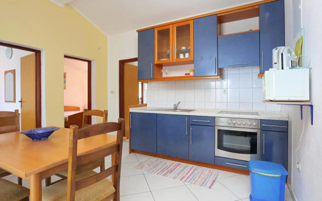 Apartments by the sea Arbanija, Ciovo - 4320