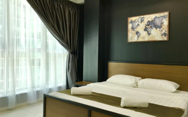 Sunset Seaview Vacation Condos at Infinity Avenue