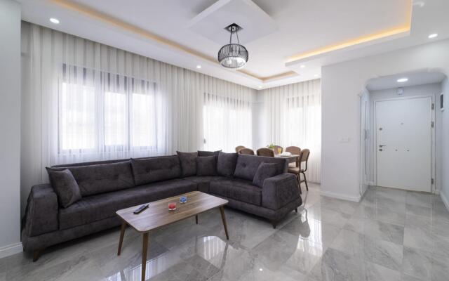 Secluded Villa with Private Pool in Serik