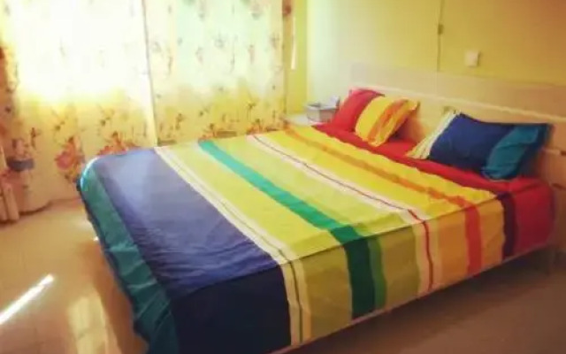 Sanya Rainbow Footprint Guesthouse