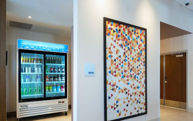 Holiday Inn Express & Suites Tulsa Downtown By Ihg