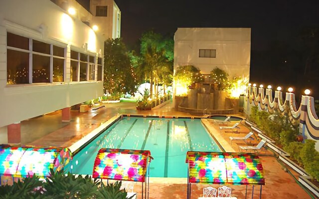 Breeze Residency