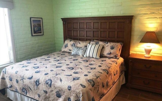 Sea Escape - 2 Br Condo