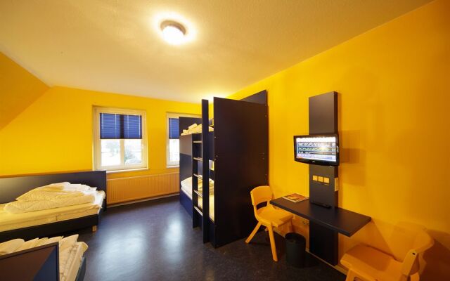 Bed'nBudget Expo-Hostel Dorms