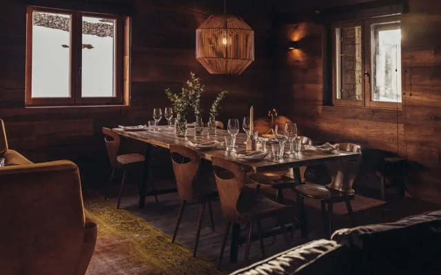 L'Ovella Negra Mountain Lodge