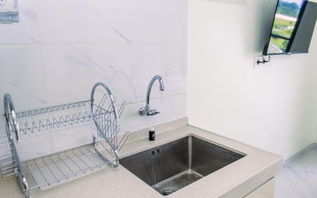 Studio With Cozy Design At Sky House Bsd Apartment