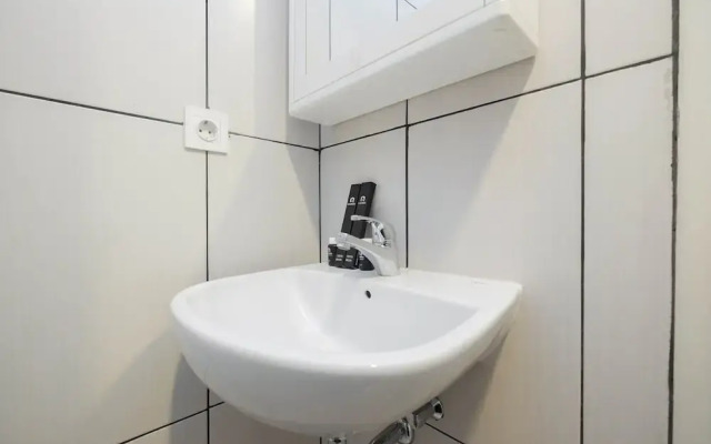 Modern and Spacious Studio Grand Kamala Lagoon Apartment