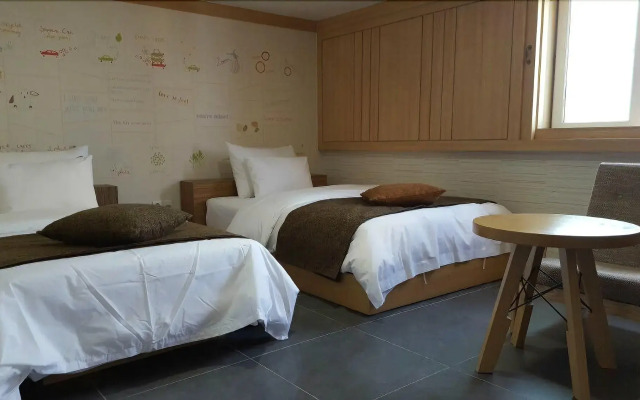 Orsay Business Hotel