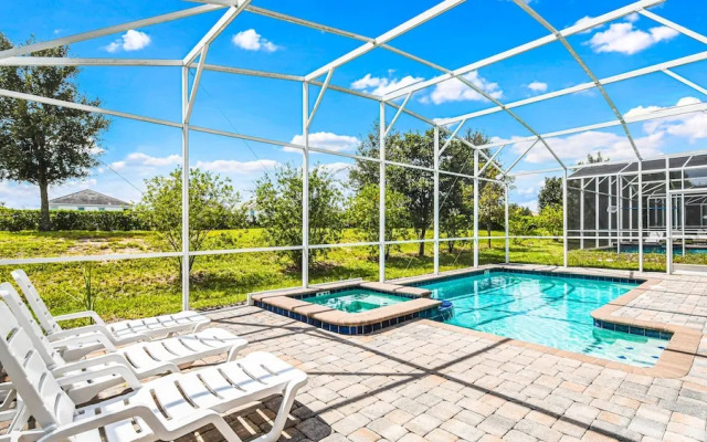 Elegant Home With Resort Amenities, Gameroom