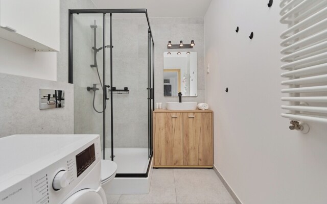 Apartment Benedykta Polaka by Renters