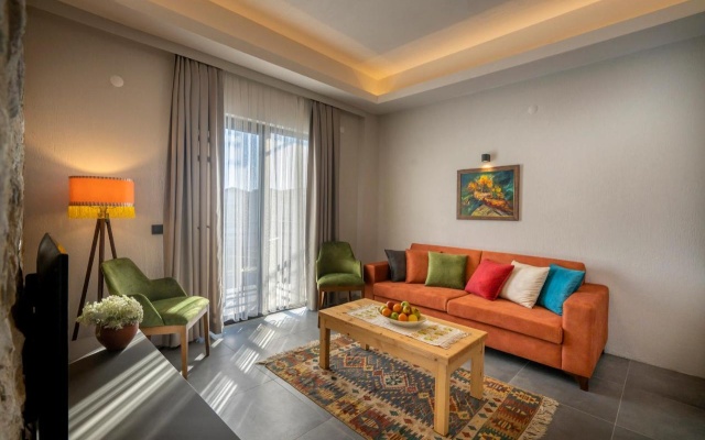 Dadya Bora Hotel