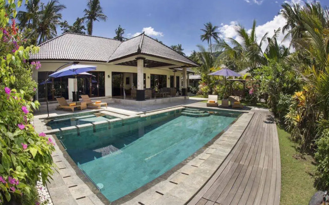 Villa Barong