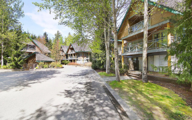 Valhalla Vacations at Whistler
