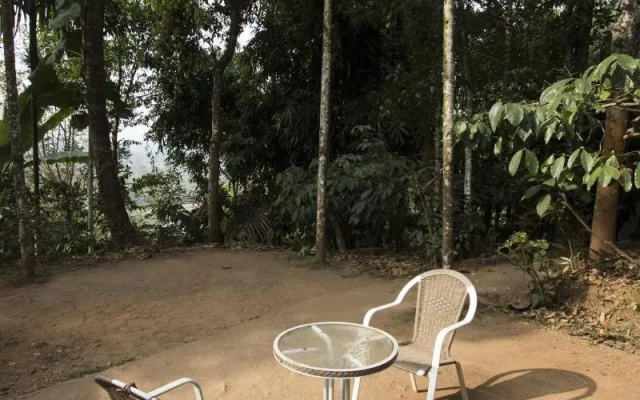 Grassroots Wayanad, Valley-view Tents – Beach – Pinangode