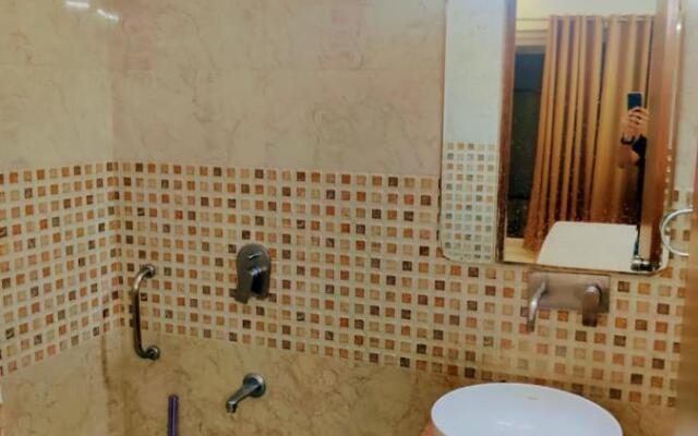 Palm Suites