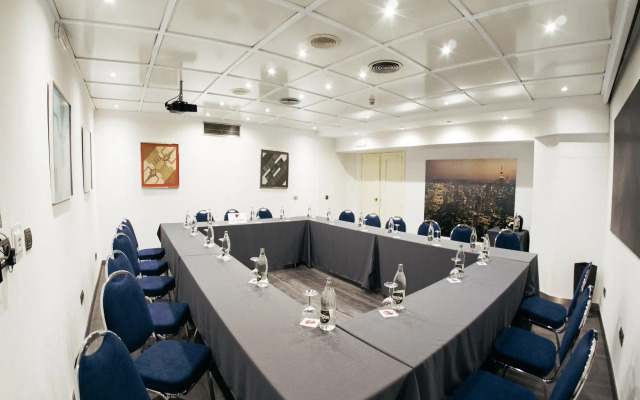 Hotel Pasarela