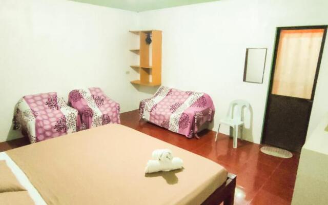 Flo Bed and Breakfast