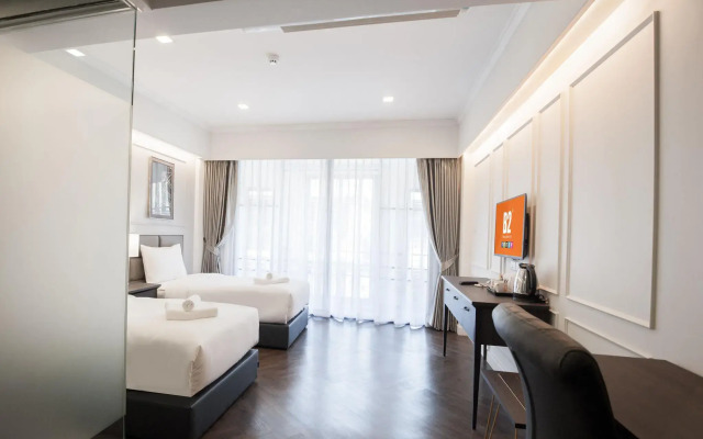 B2 Riverside Premier Hotel