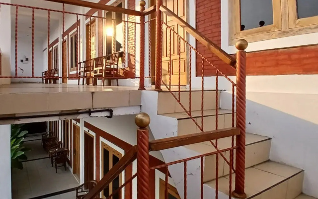 Kenewae Living Near Alun-Alun Wonosari Mitra RedDoorz
