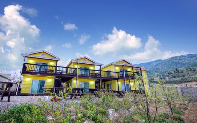 Samcheok Joenchingu Pension