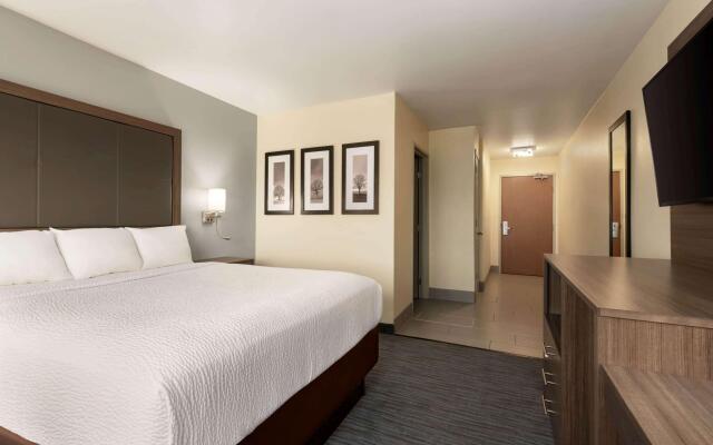 Wingate by Wyndham Appleton