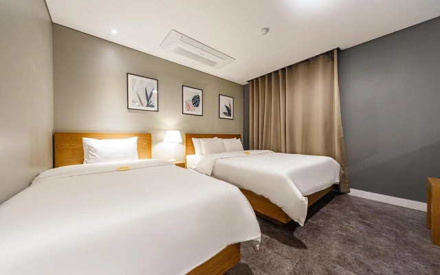 Suncheon Hotel Yeogieutte