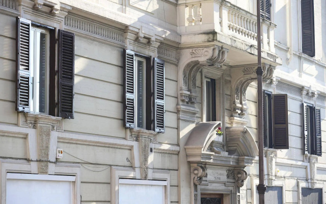 Tullia e Prisca Relais