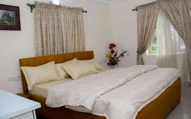 D Dov Guest House