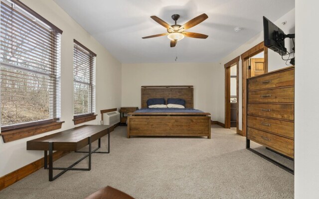 Rocky Ridge 93b 3 Bedroom Cabin