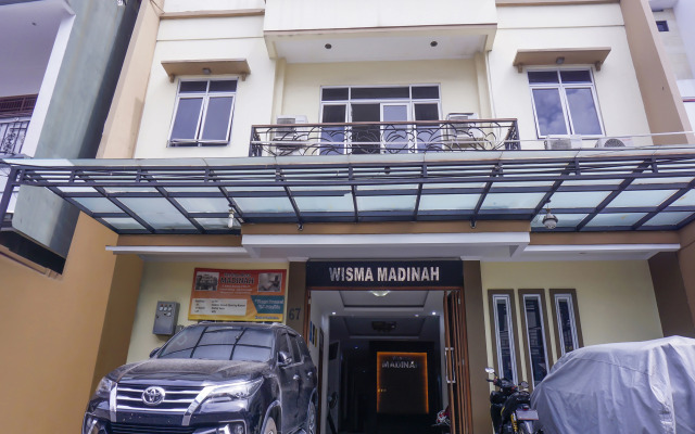 SPOT ON 3072 Wisma Madinah Syariah
