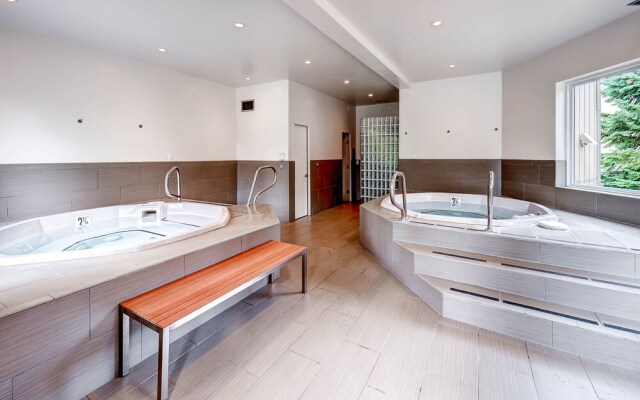 Colorado Rocky Mountain Resorts - Breckenridge