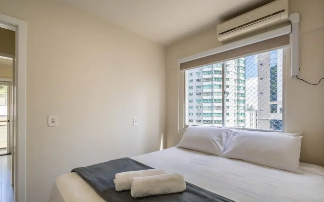 Apartment 160 m From the Big Wheel in BC - Epj0601