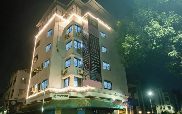 Treebo Trend Seven Suites