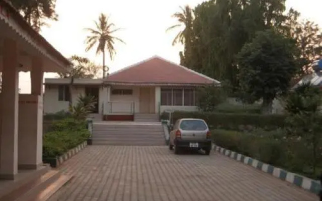 KSTDC Hotel Mayura Shantala Halebeedu