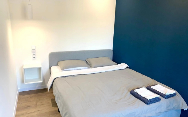 Navy city center apartment двокімнатні апартаменти в центрі міста