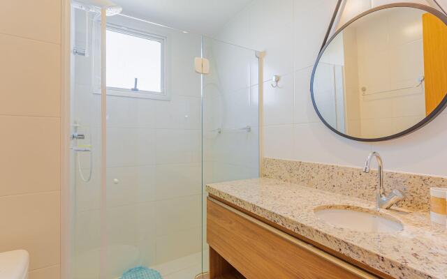 IT11 Excelente Apartamento 3 Suítes, Vista Mar - Itacimirim