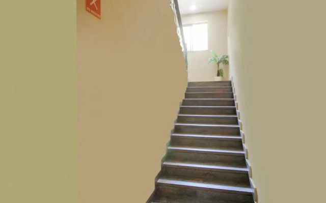Capital O 700873 Varca Holiday Suites