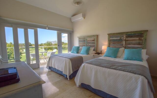 Private Villa with Pool and Golf Cart