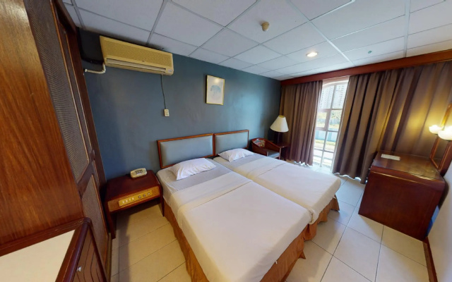 Harbour Inn Melaka – Guest Rooms – Malacca