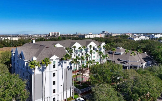 1BR Free Shuttle to Disney Parks