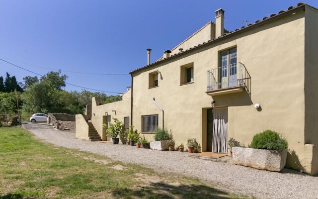 Rustic Holiday Home in Catalonia With Swimming Pool