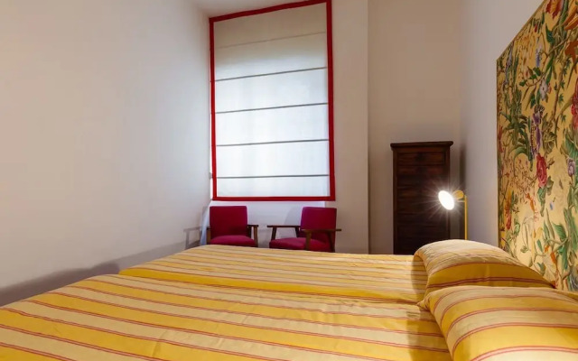 Large Apartment in the Heart of Chiaia