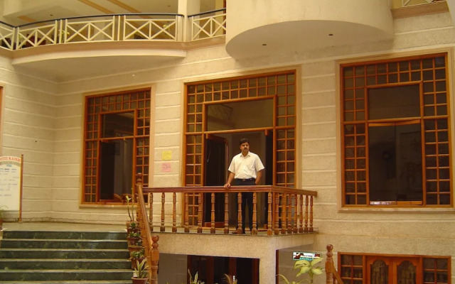 Amogha International Hotel