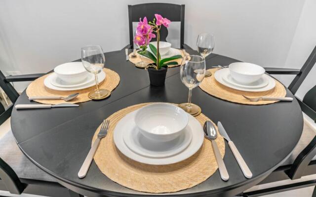 Lux BnB 1BD Boulevard Point Downtown Views