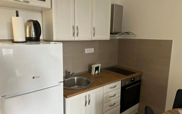 Dora, Above The Clouds 2