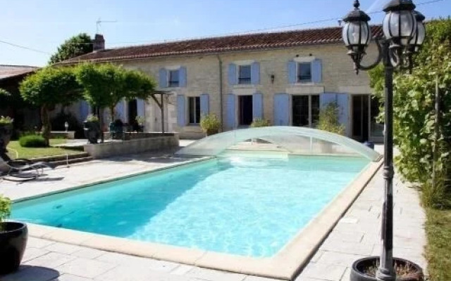 Holiday Home la Cagouille