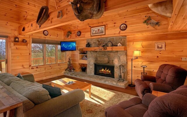 Dancing In The Moonlight by RedAwning