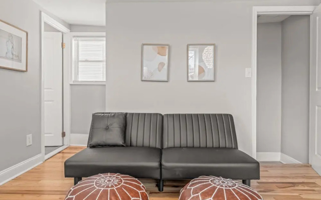 Spacious & Central Getaway Queen Beds