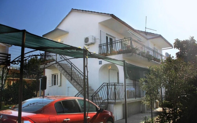 Rosemary - Gorgeous Garden - A1