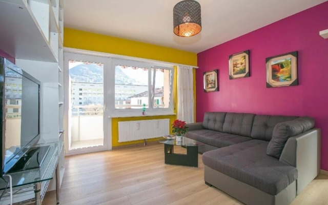 Fashion Apartment